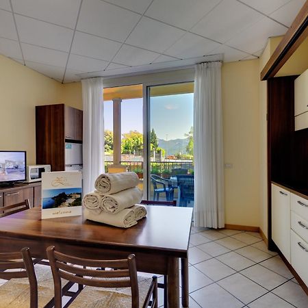Hotel Residence Zust Βερμπάνια Εξωτερικό φωτογραφία