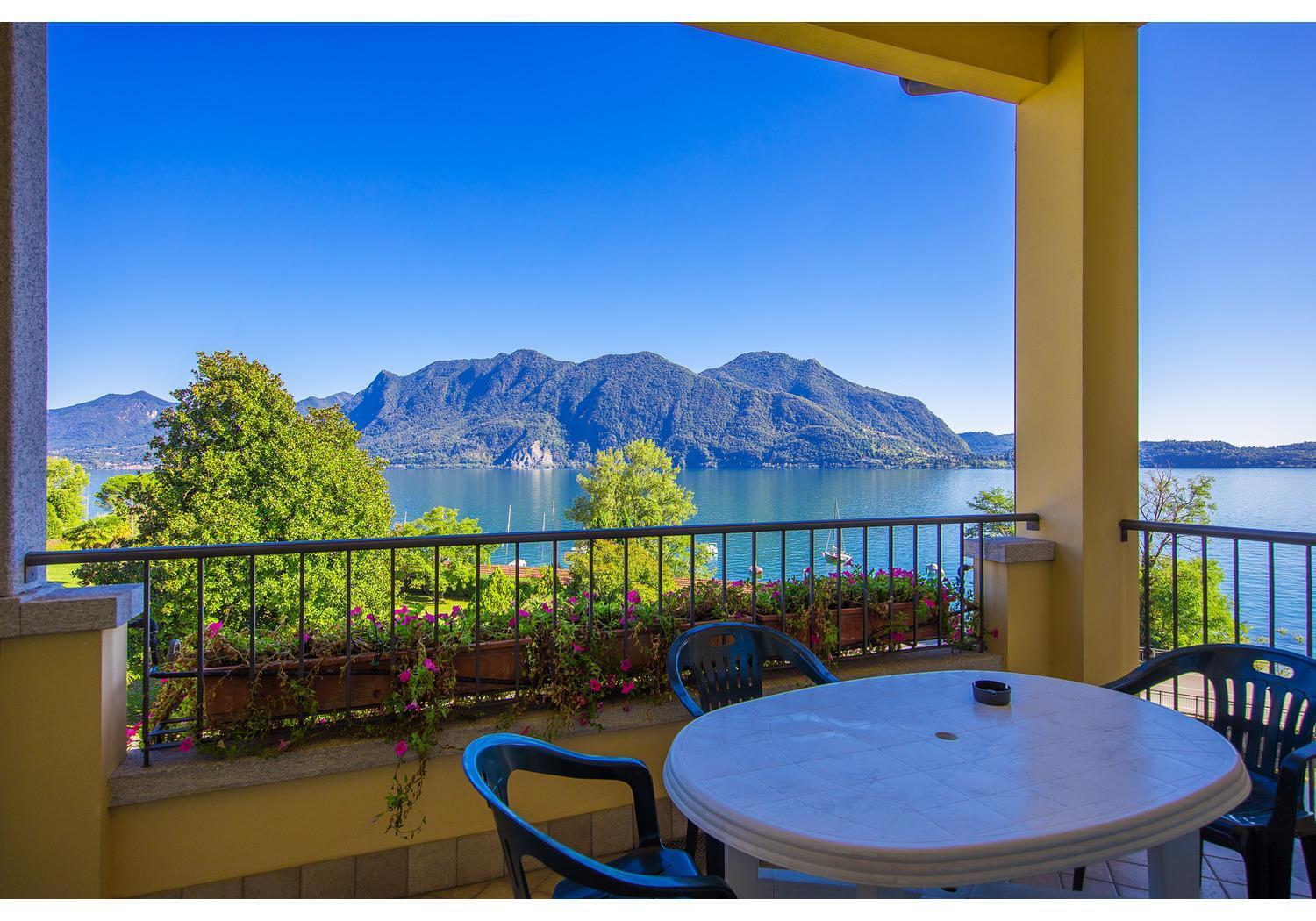 Hotel Residence Zust Βερμπάνια Εξωτερικό φωτογραφία